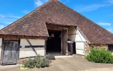 Visite de la Grange pyramidale du Pays-Fort