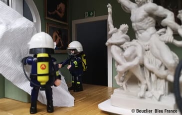 À la rescousse des œuvres
