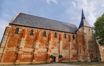 Visite de l'Église Saint Michel de Chârost